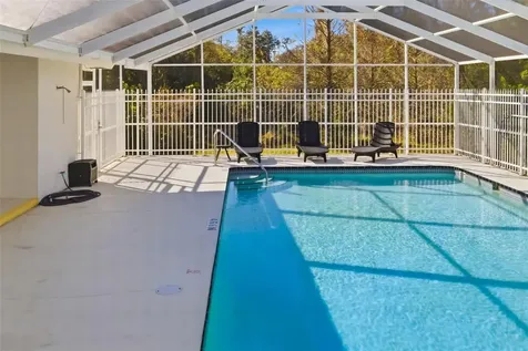 8072 Glenbrooke Lane Sarasota FL 34243