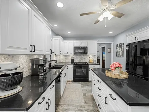 24420 Lanark Road Brooksville FL 34601