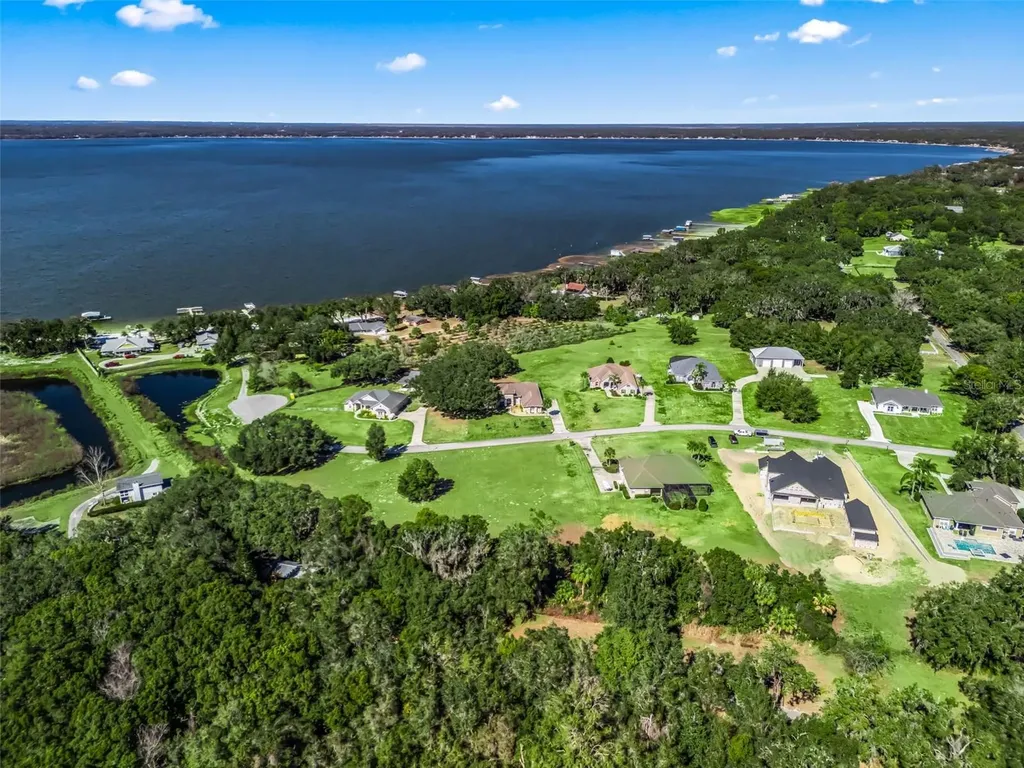 SE 156th Lane Weirsdale FL 32195