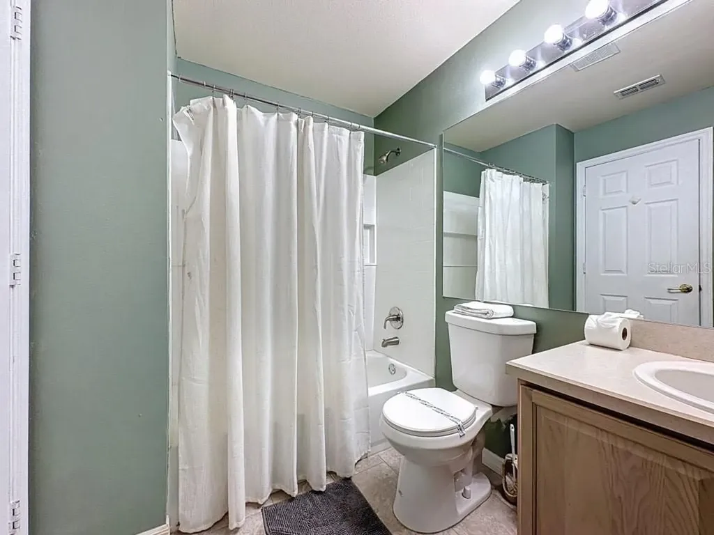 2615 Summer Creek Drive Kissimmee FL 34747