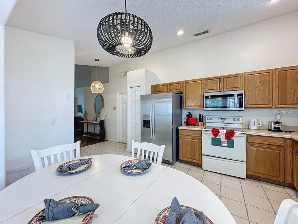 2615 Summer Creek Drive Kissimmee FL 34747