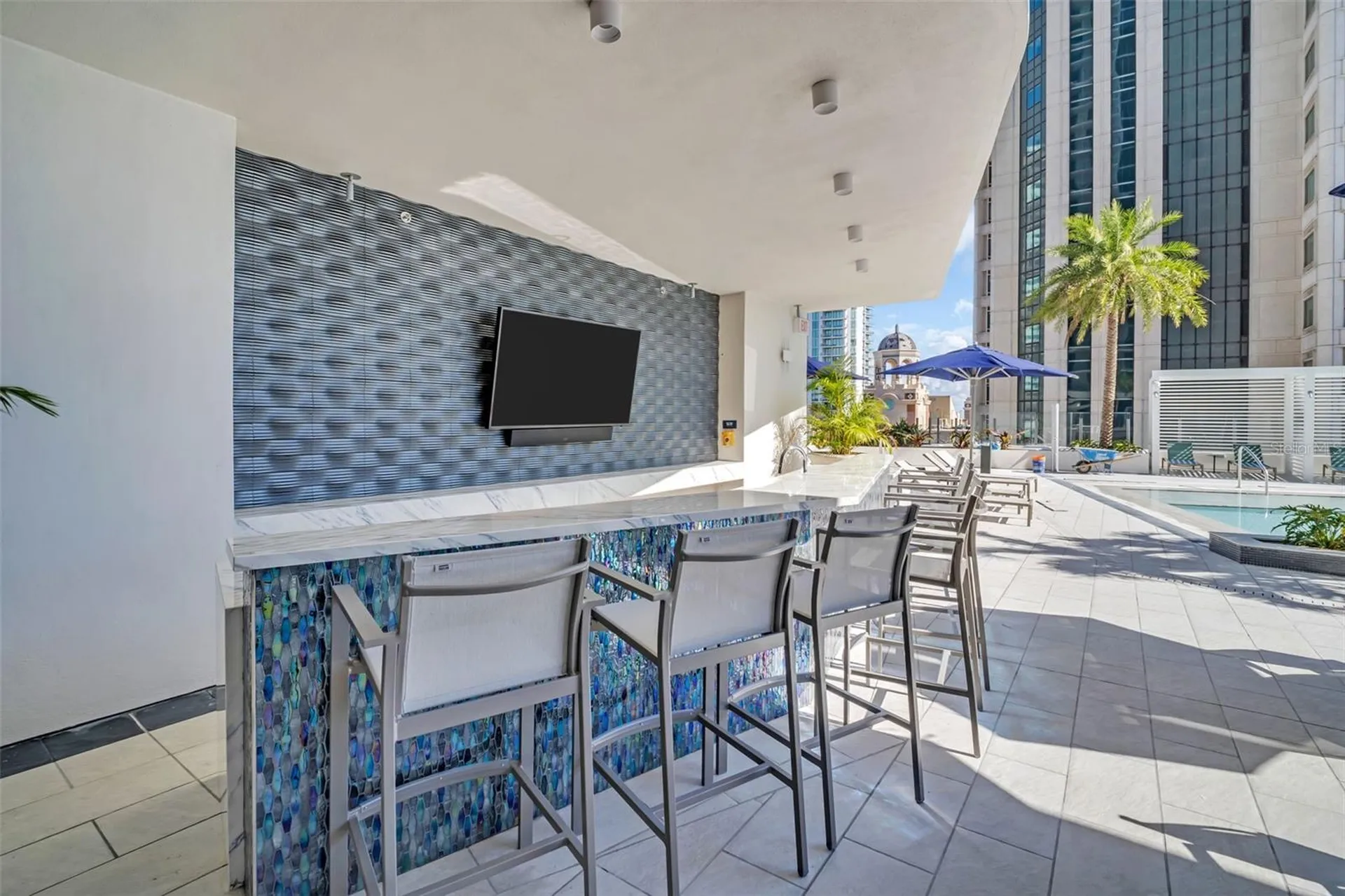 275 1st Avenue S St Petersburg FL 33701