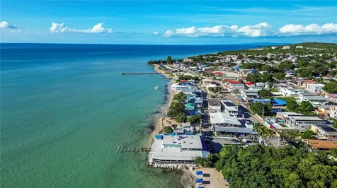Carr 3301 Km 1.9 101 Combate Cabo Rojo PR 00623