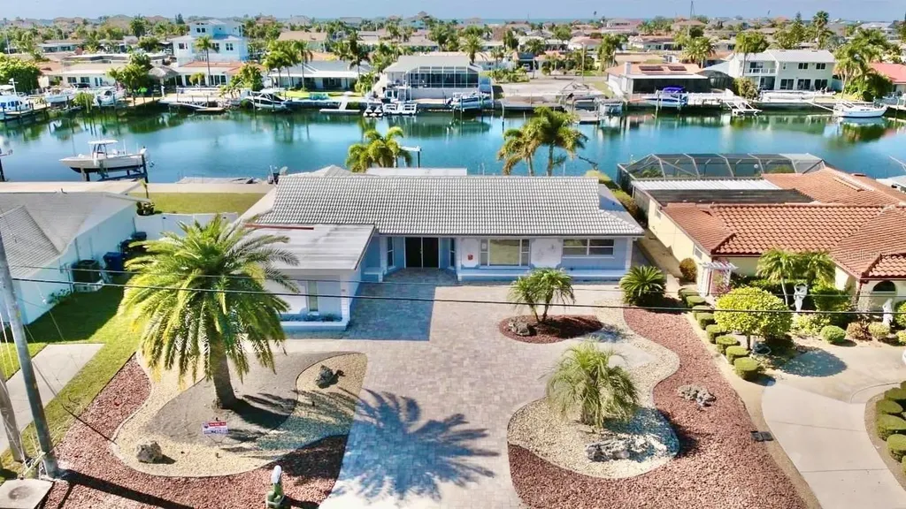 5339 Bowline Bend New Port Richey FL 34652