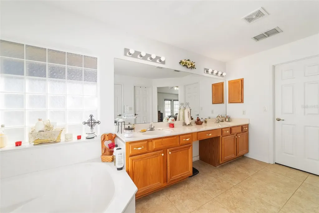 13100 SE 30th Court Belleview FL 34420