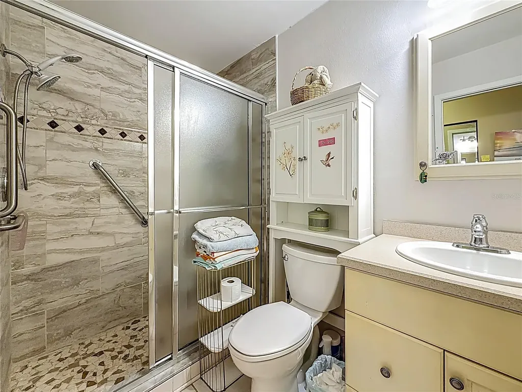 1020 85th Avenue N St Petersburg FL 33702