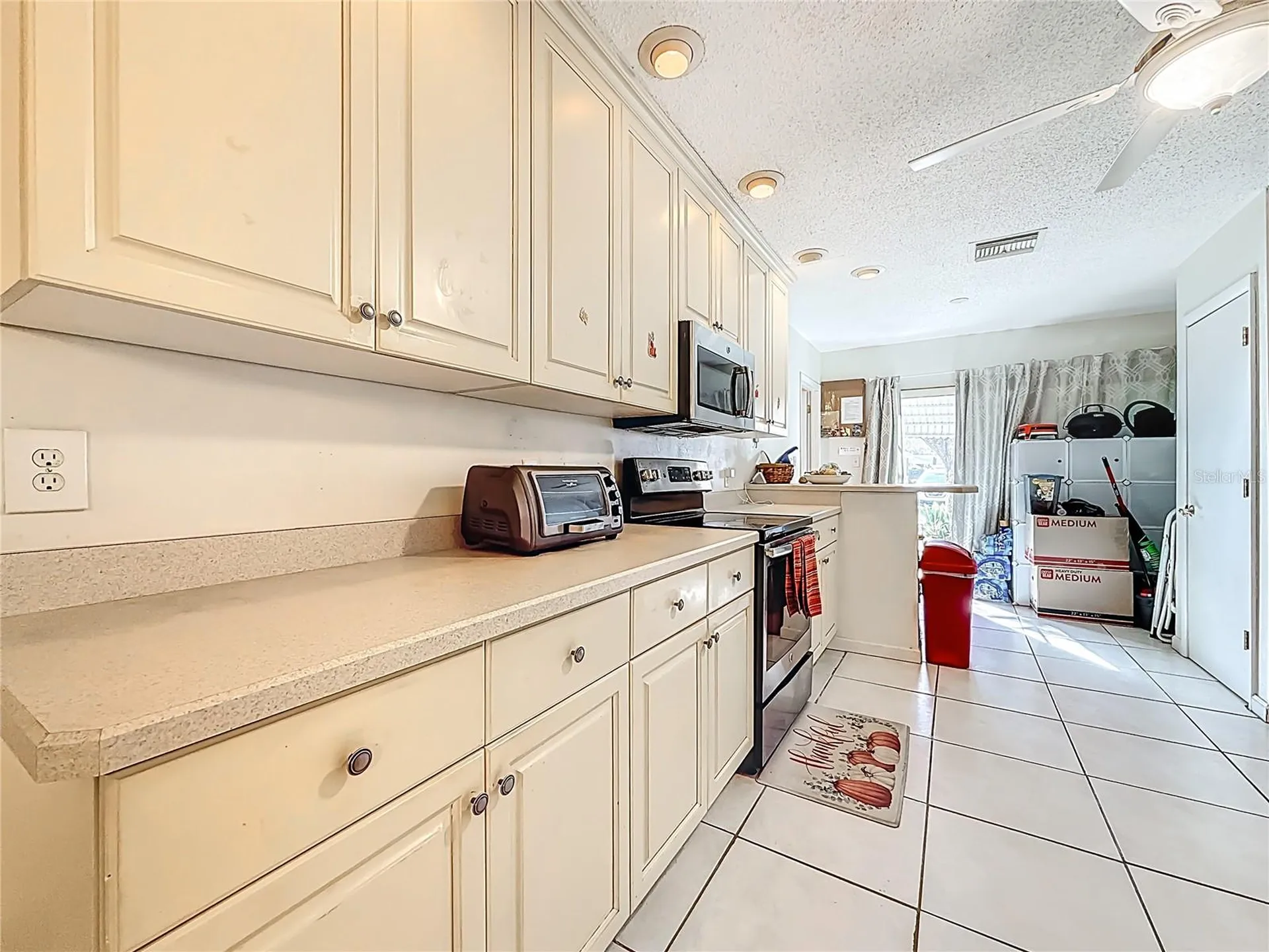 1020 85th Avenue N St Petersburg FL 33702