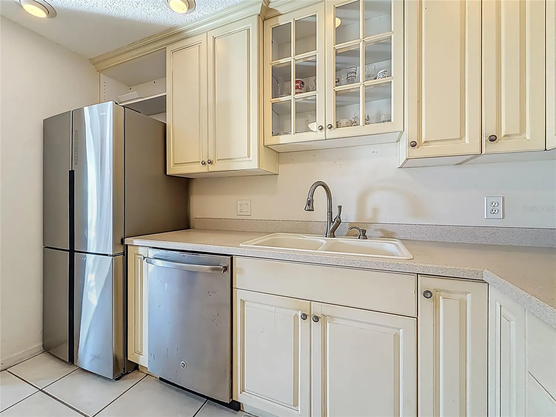 1020 85th Avenue N St Petersburg FL 33702