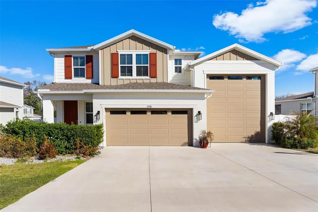 31788 Broadwater Avenue Leesburg FL 34748