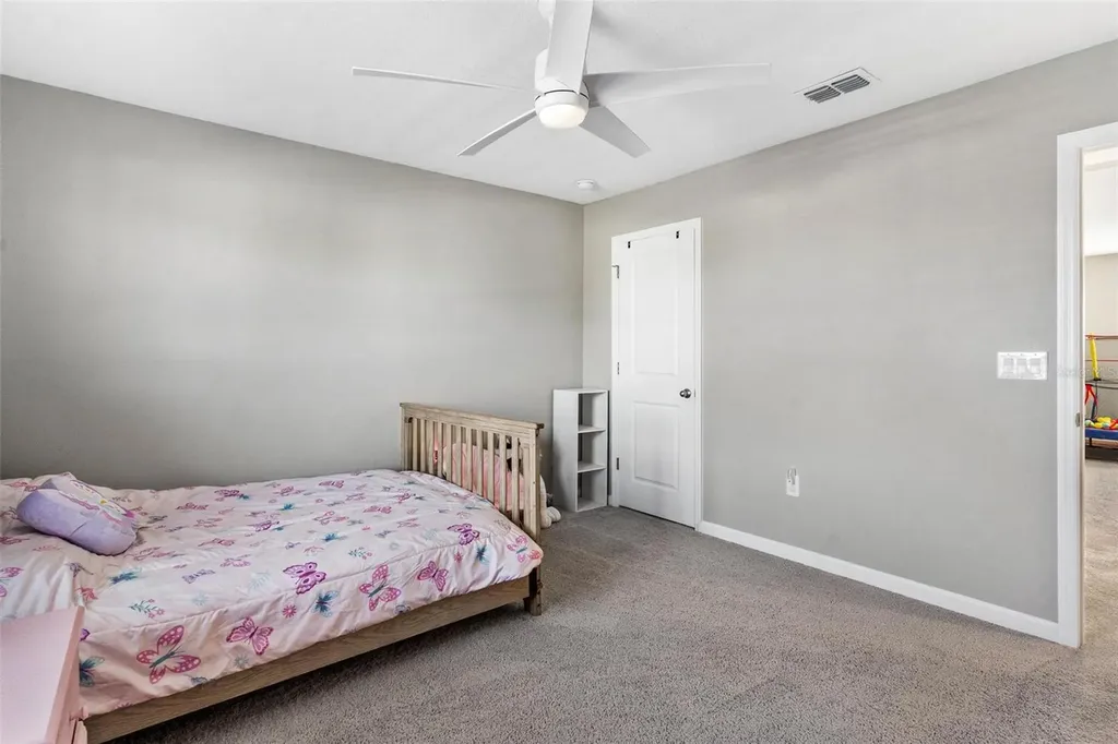 31788 Broadwater Avenue Leesburg FL 34748