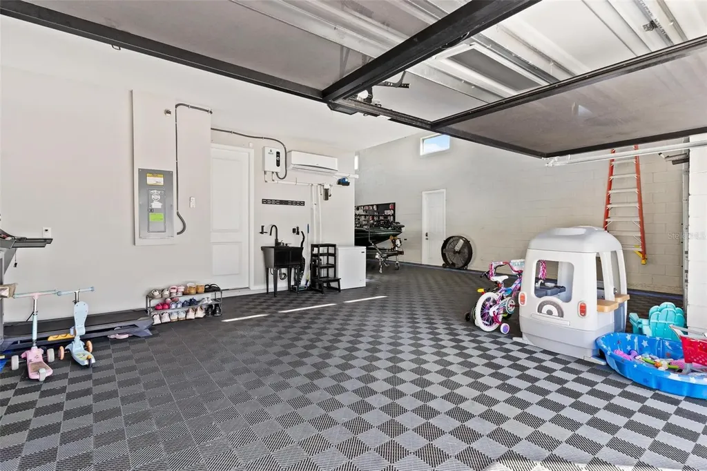 31788 Broadwater Avenue Leesburg FL 34748