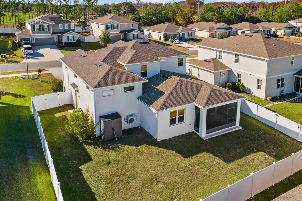 31788 Broadwater Avenue Leesburg FL 34748