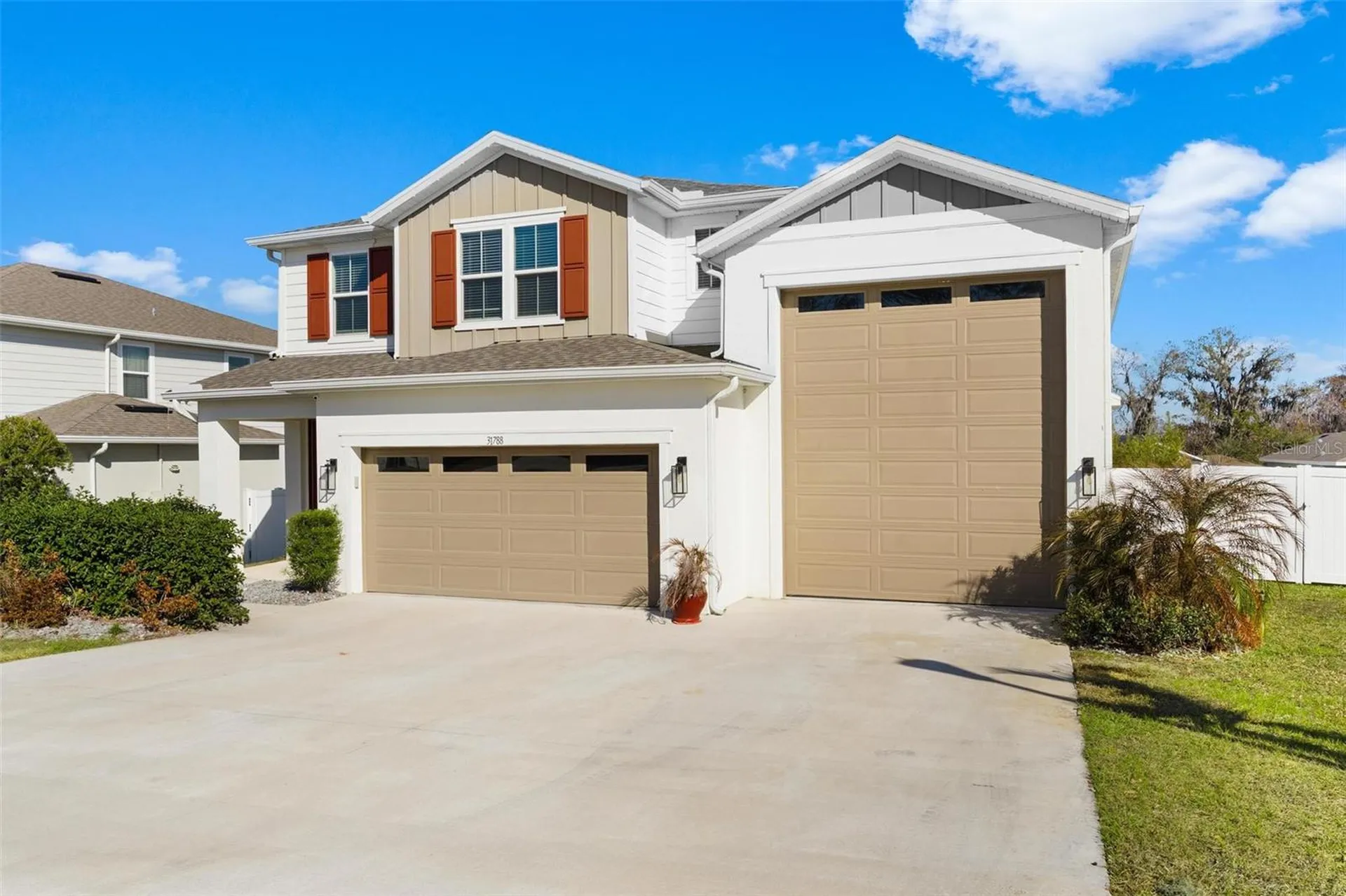 31788 Broadwater Avenue Leesburg FL 34748