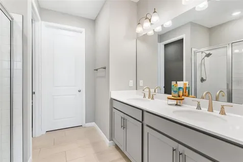 31788 Broadwater Avenue Leesburg FL 34748