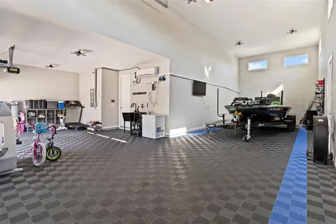 31788 Broadwater Avenue Leesburg FL 34748
