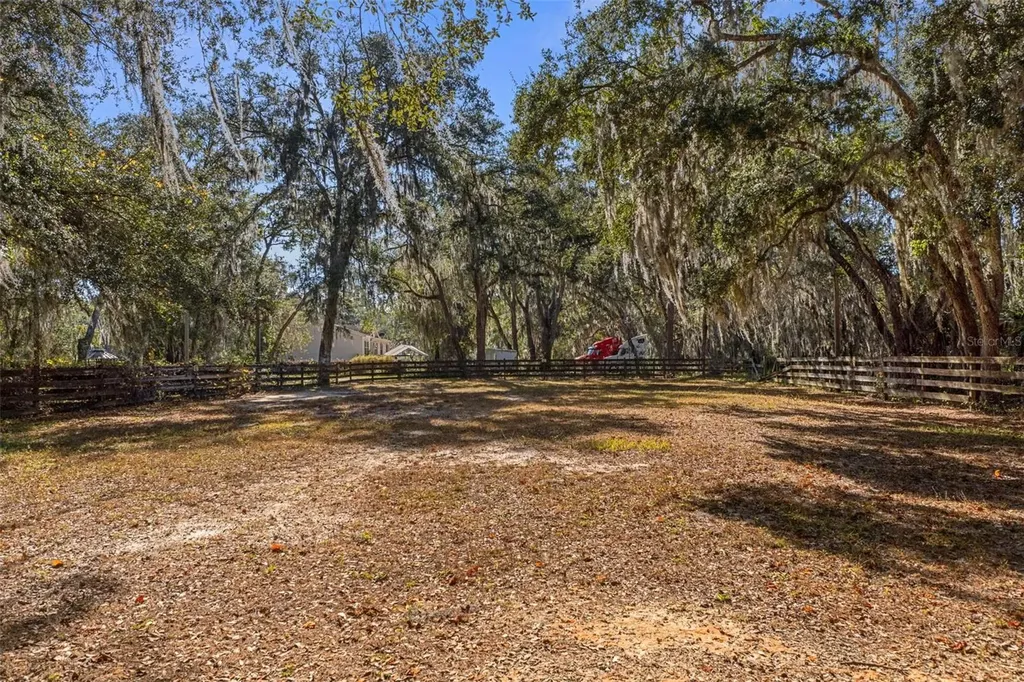 Okahumpka FL 34762