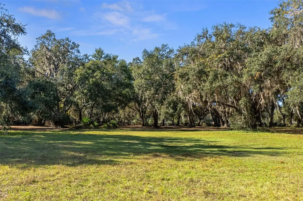Okahumpka FL 34762
