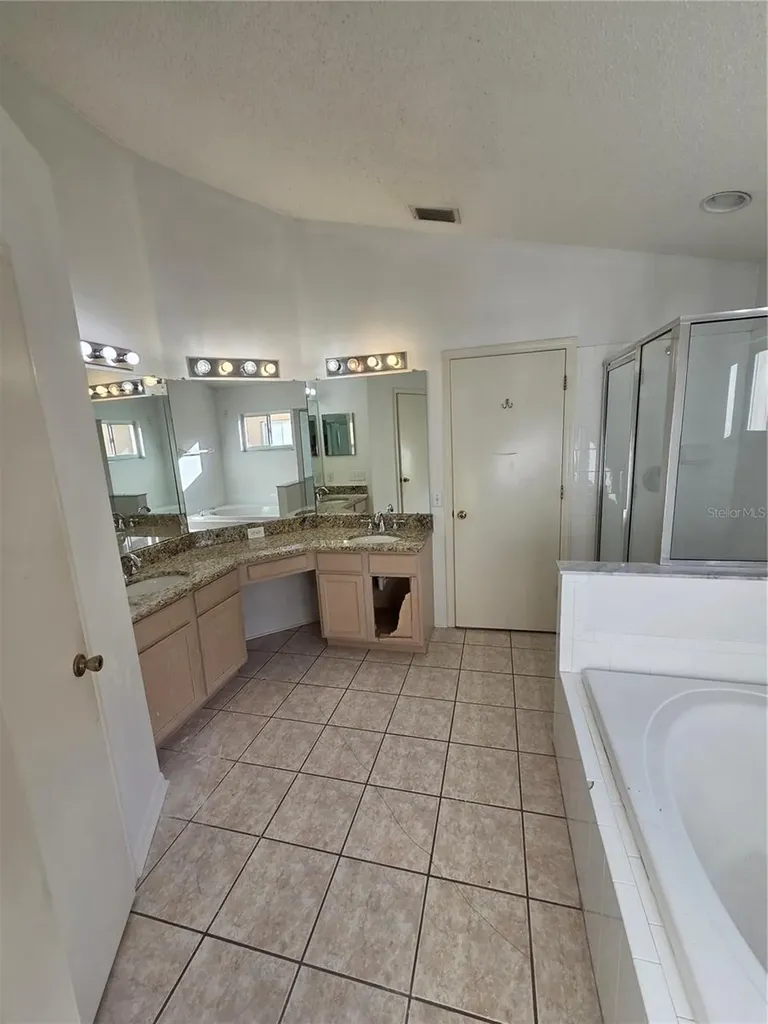 12708 Early Run Lane Riverview FL 33578