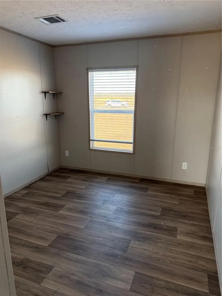15807 County Road 672 Lithia FL 33547