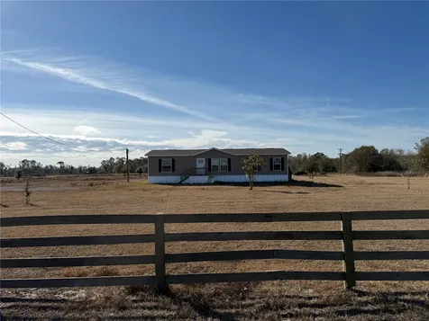 15807 County Road 672 Lithia FL 33547