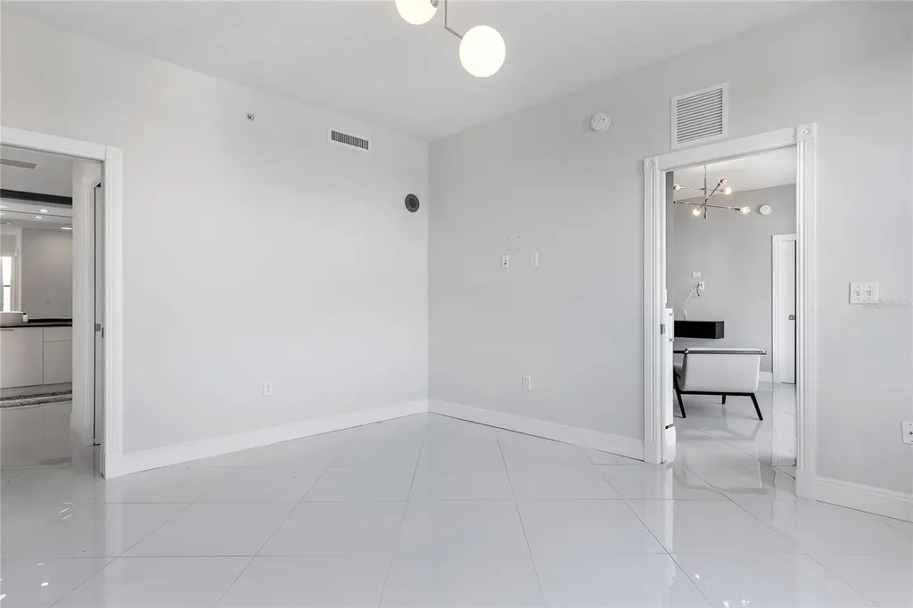 226 5th Avenue N St Petersburg FL 33701