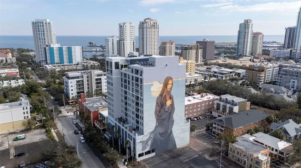 226 5th Avenue N St Petersburg FL 33701