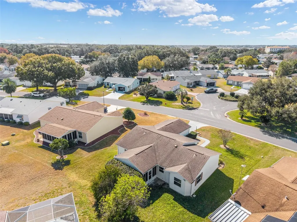 335 San Marino Drive The Villages FL 32159