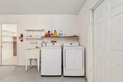 335 San Marino Drive The Villages FL 32159