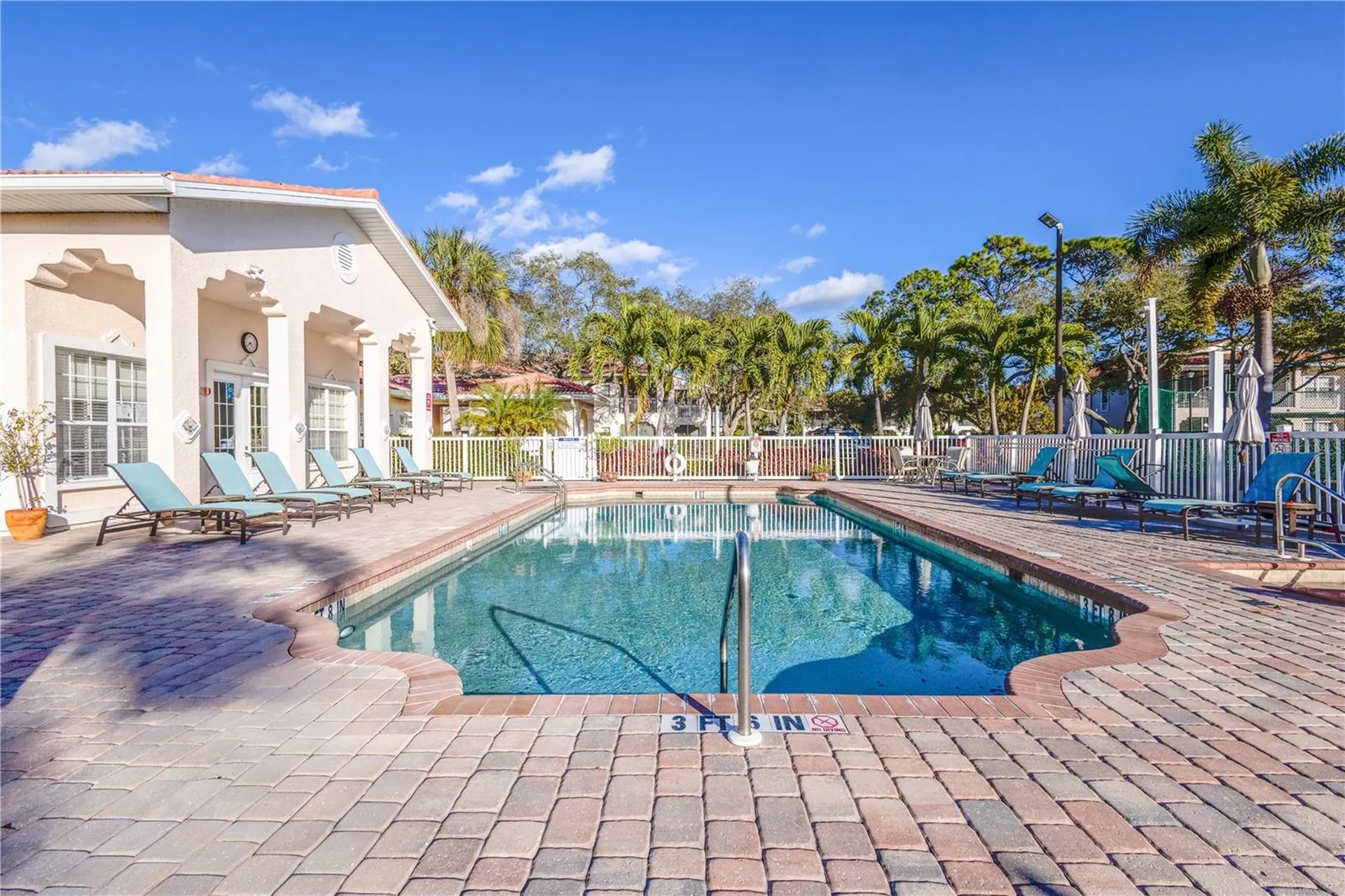 4264 Central Sarasota Parkway Sarasota FL 34238