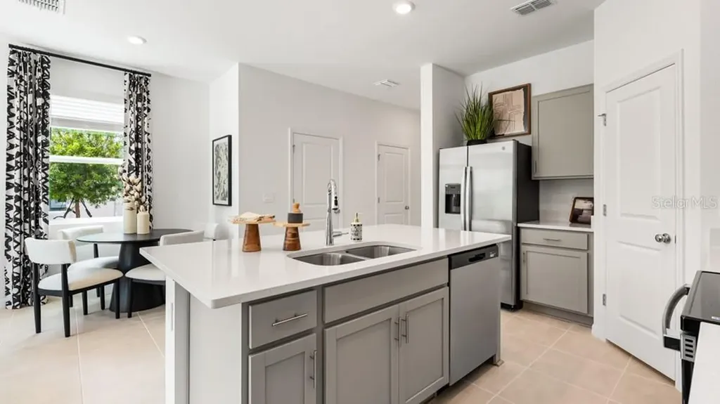 10762 Eclipse Street Sarasota FL 34241