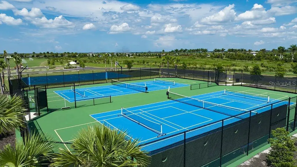 10762 Eclipse Street Sarasota FL 34241