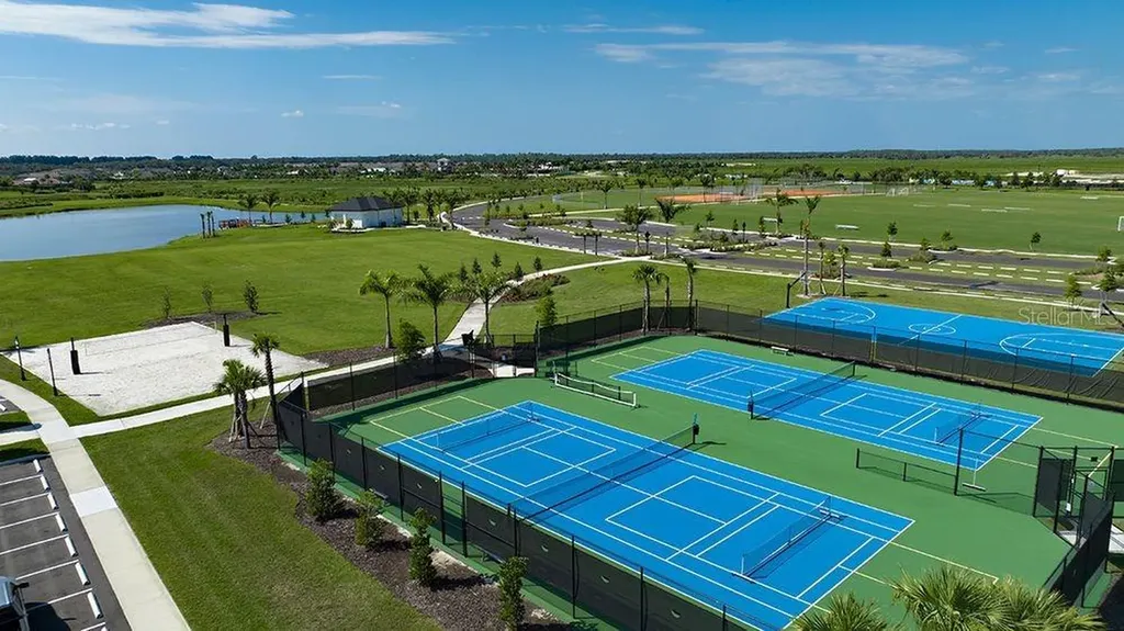 10762 Eclipse Street Sarasota FL 34241