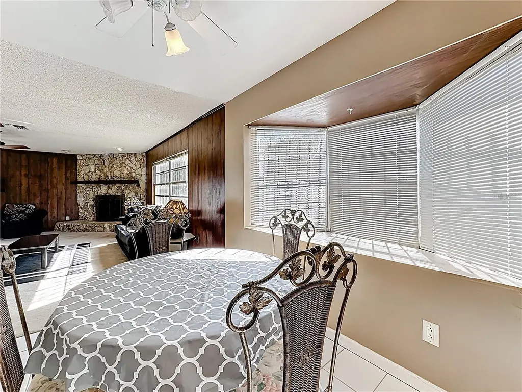 4502 Alhama Street Orlando FL 32811