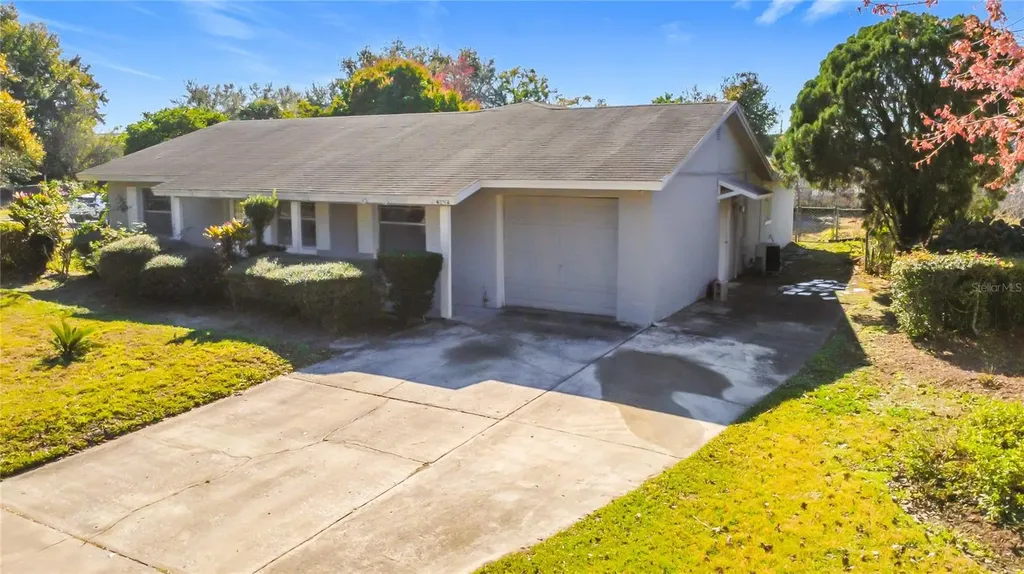 4502 Alhama Street Orlando FL 32811