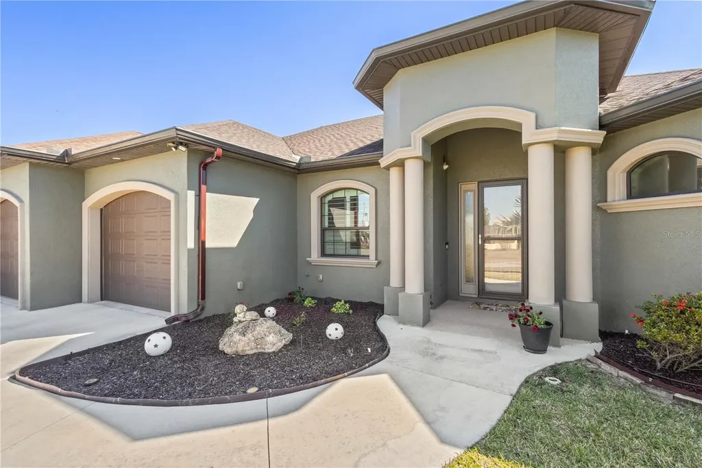17220 Pheasant Circle Port Charlotte FL 33948