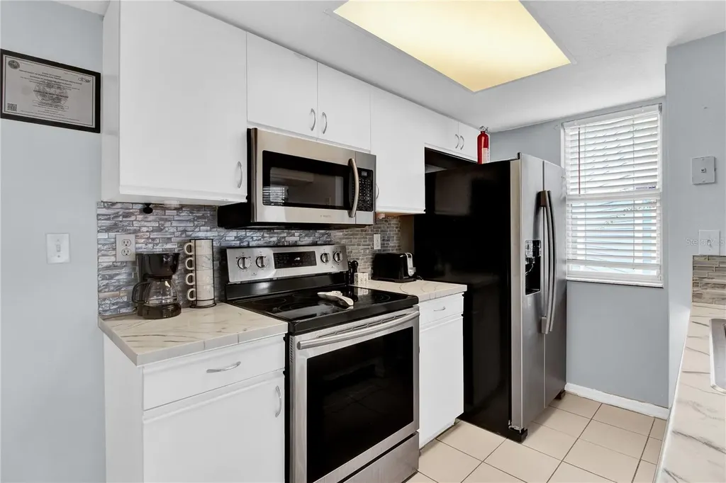 2739 N Poinciana Boulevard Kissimmee FL 34746