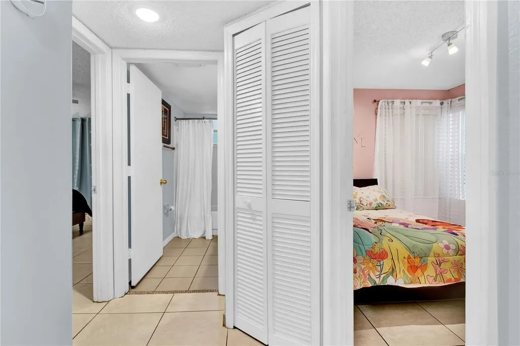 2739 N Poinciana Boulevard Kissimmee FL 34746