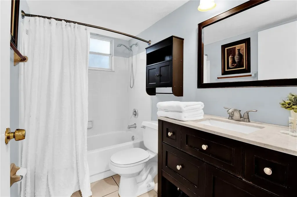 2739 N Poinciana Boulevard Kissimmee FL 34746