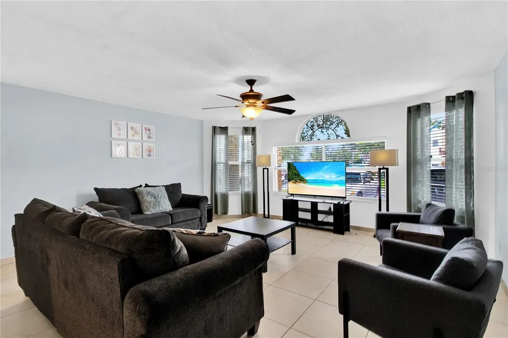 2739 N Poinciana Boulevard Kissimmee FL 34746