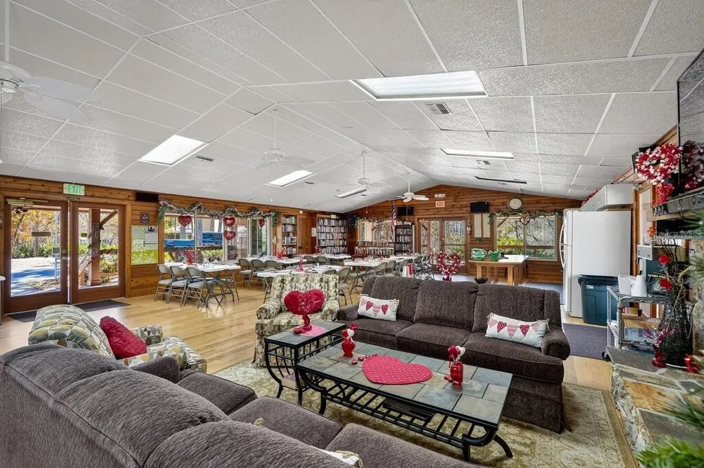 33 Lakepoint Circle Port Orange FL 32128