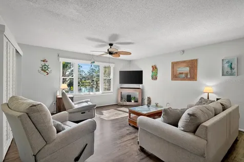 33 Lakepoint Circle Port Orange FL 32128