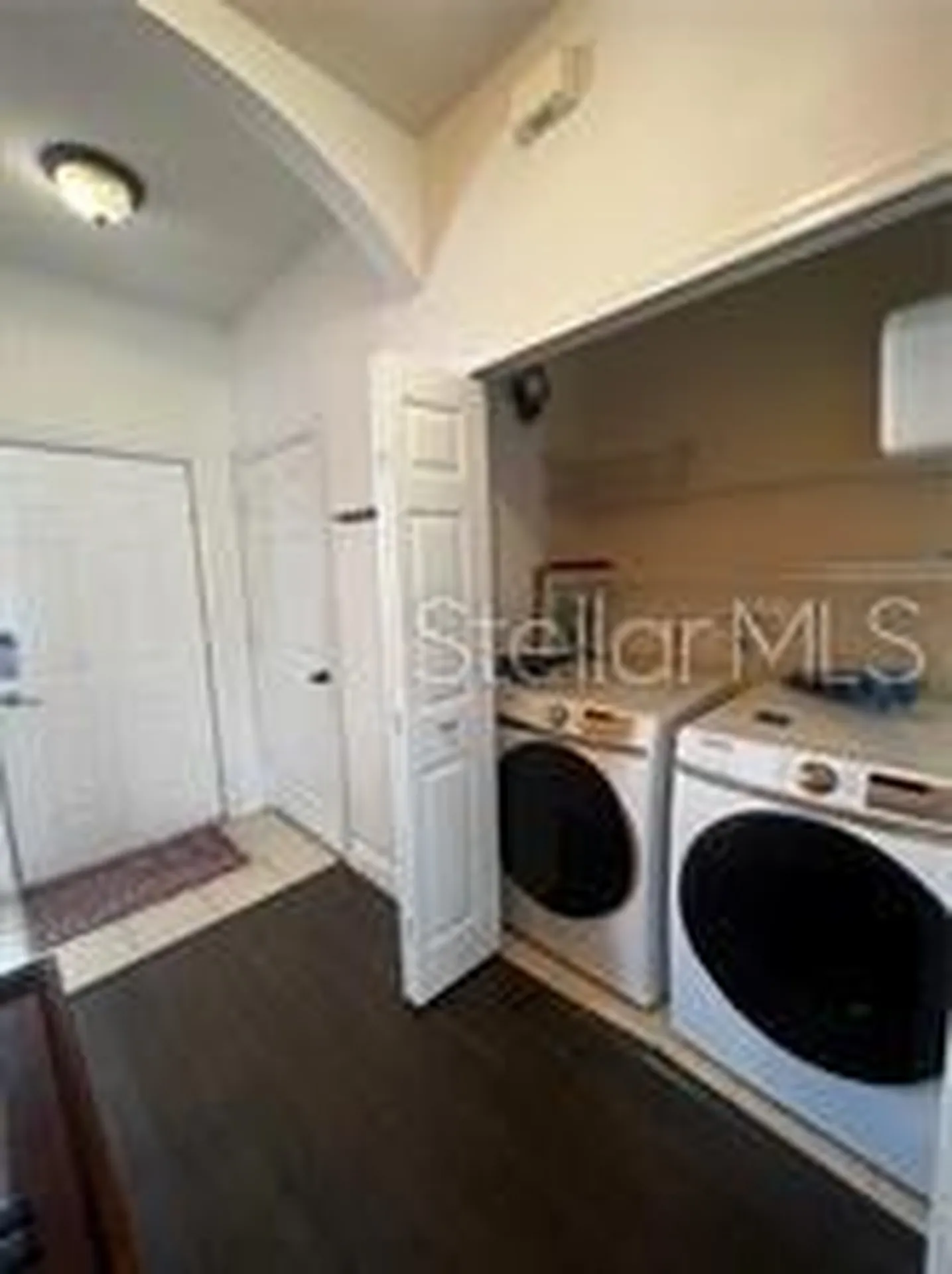 1209 S Beach Circle Kissimmee FL 34746