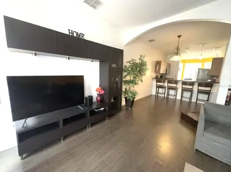 1209 S Beach Circle Kissimmee FL 34746