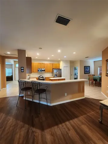 1829 Mira Lago Circle Ruskin FL 33570