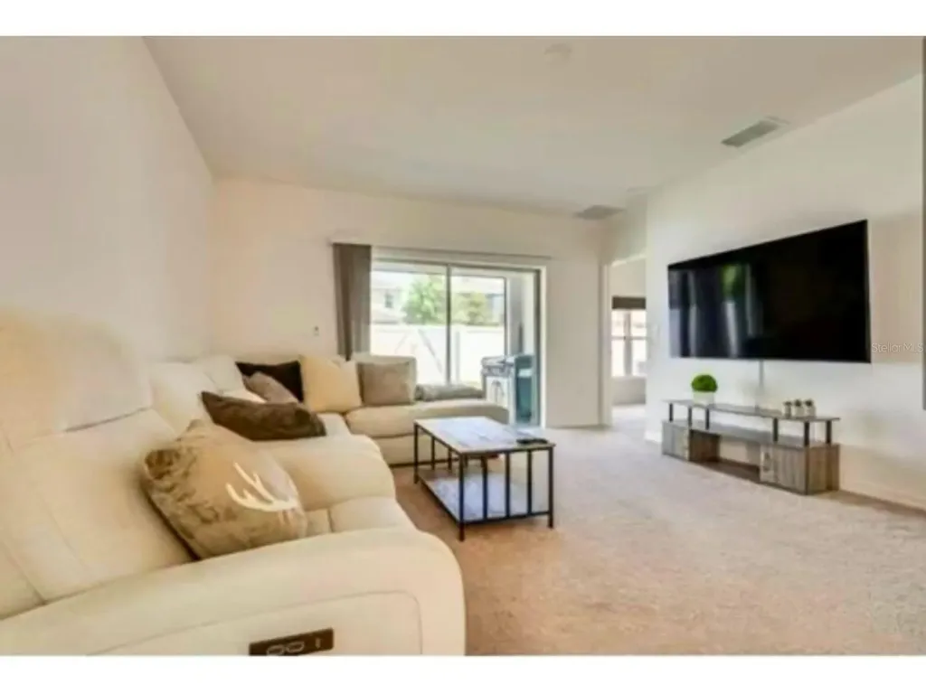 6952 Church Lake Street Groveland FL 34736