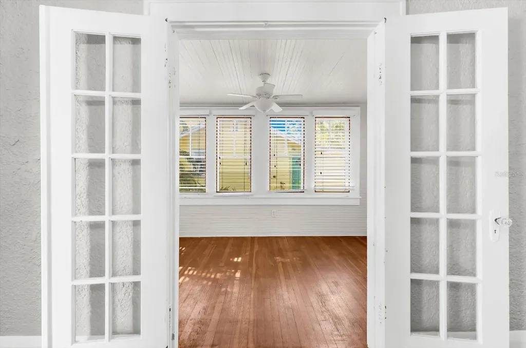2726 8th Avenue W Bradenton FL 34205