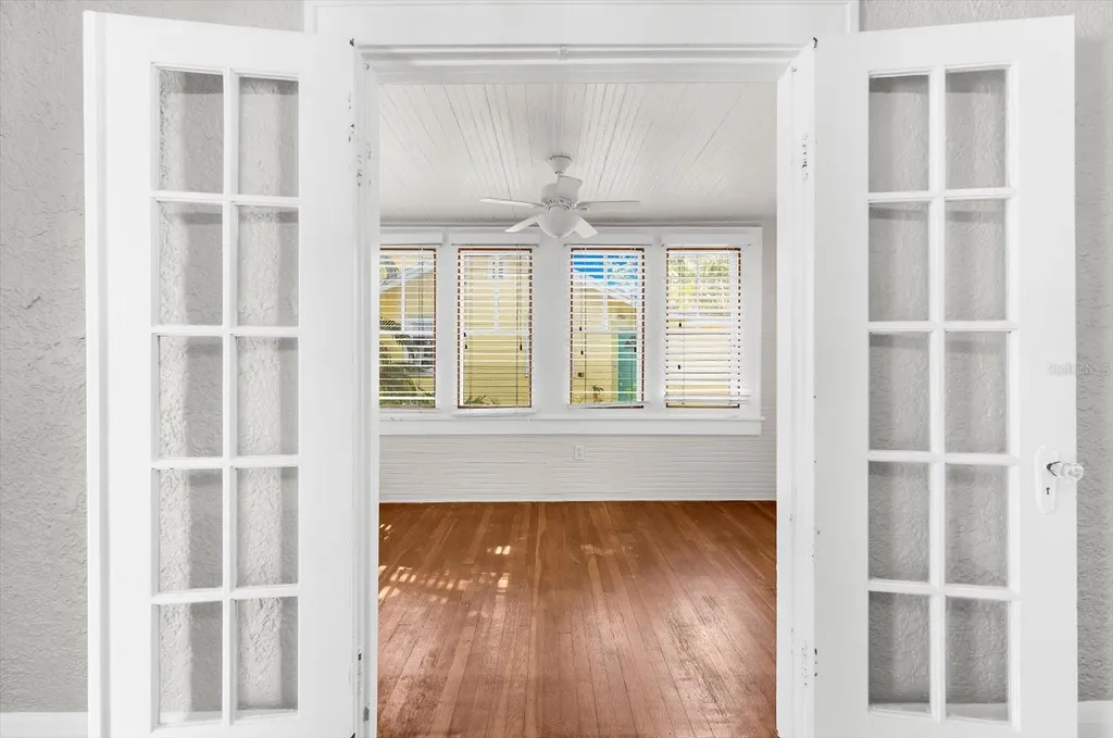 2726 8th Avenue W Bradenton FL 34205