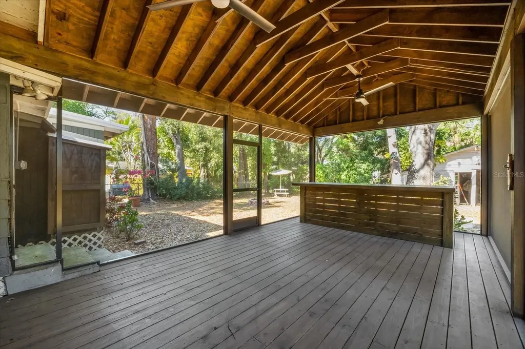 2726 8th Avenue W Bradenton FL 34205