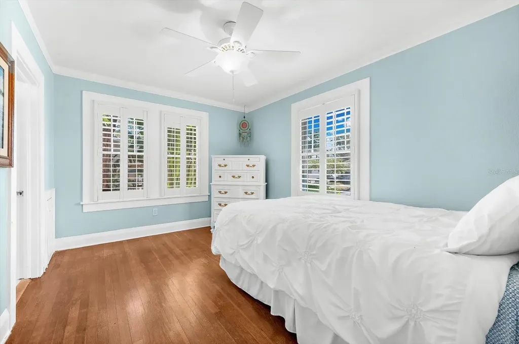 2726 8th Avenue W Bradenton FL 34205