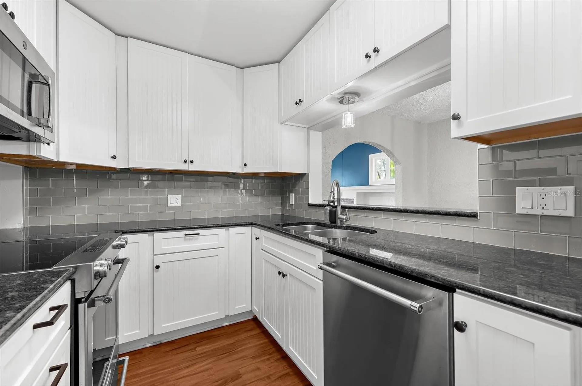 2726 8th Avenue W Bradenton FL 34205